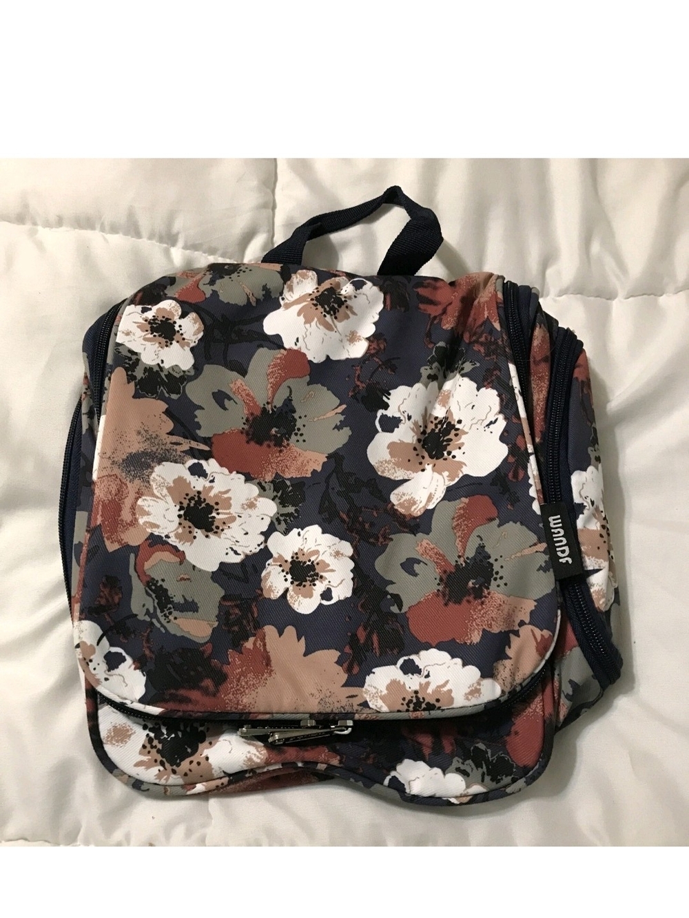 WANDF Hanging Floral Bag- New with Tags!!